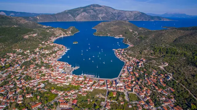 Mythical Ithaca - Island Bus Tour - The Most Beautiful Bay in the Ionian