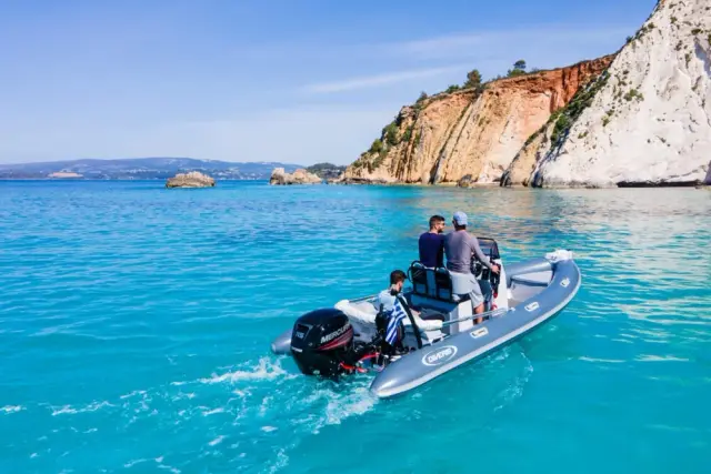 DIVERIB 550 — Self-Drive Rental - Your Helm, Your Adventure